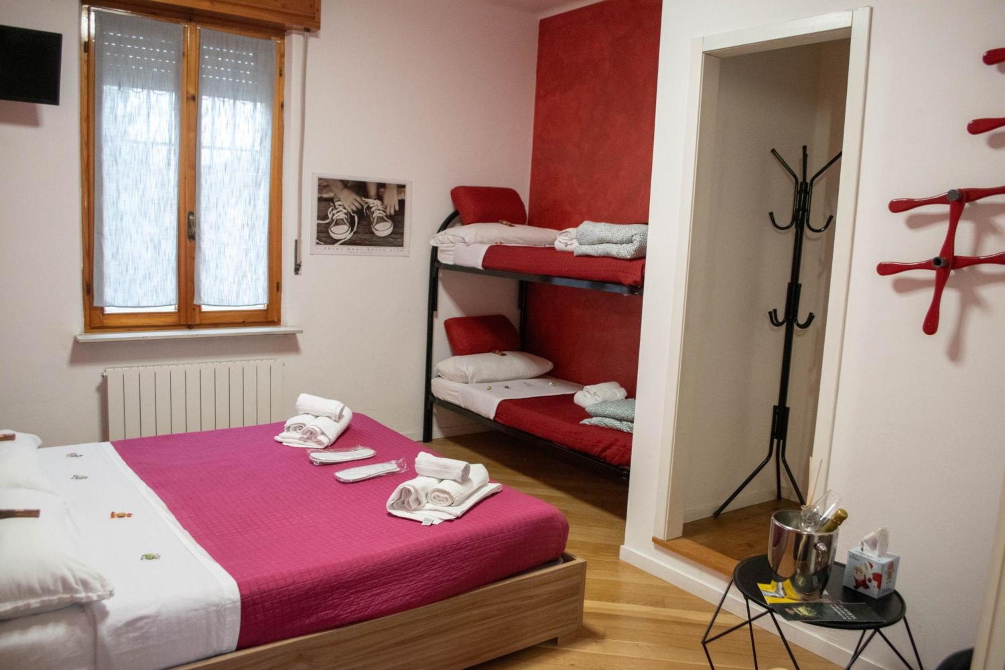 Апартаменты Maruffi 17 Zona Clinica Bilocali Пьяченца Экстерьер фото
